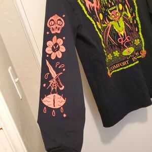 Pink green yellow black Long sleeved shirt Size Medium Brand new never worn